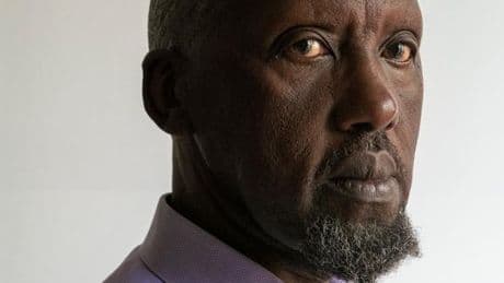 Tharcisse Sinzi, survivant du génocide des Tutsi au Rwanda : « Vivre ou mourir, mais debout ! »
