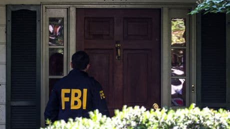 El FBI registra la vivienda de John Bolton, uno de los mayores críticos de Trump