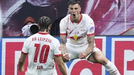 Xavi Simons zet met Leipzig in laatste seconde streep door officiële kampioensfeest van Bayern München