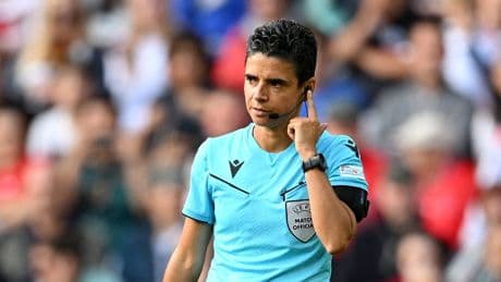 16 Minuten Nachspielzeit - Darum dauert der VAR bei der Frauen-EM so lange