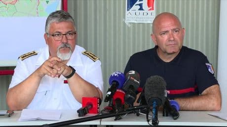 L'incendie de l'Aude pas maîtrisé "avant dimanche soir", annonce les pompiers