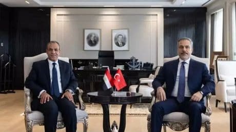 Bakan Fidan Mısırlı mevkidaşı ile telefonda görüştü!