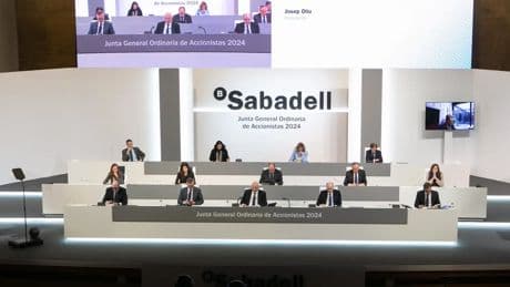 Sabadell afronta el "trámite" de lograr el sí de sus accionistas a la venta de TSB: "La sorpresa sería que no se aprobase"