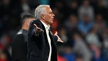 Jose Mourinho'dan maç sonu hakem tepkisi: "Konuşursam..."