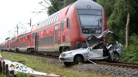 Zugunfall mit zwei Toten: Bahnstrecke nach Hannover wieder frei