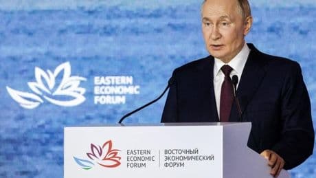 Putin advierte de que un despliegue de tropas de la OTAN en Ucrania sería un «objetivo legítimo»