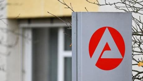 Arbeitsmarkt: Experten: Etwas weniger Arbeitslose im Saarland