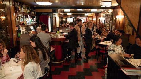 Wealthy New Yorkers say Amex Black Cards have lost their cache