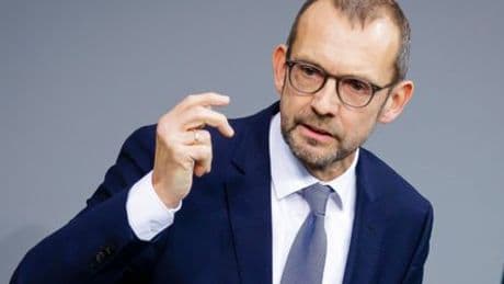 Bundeswehr: Verteidigungspolitiker Thomas Röwekamp rechnet mit Einsatz in der Ukraine