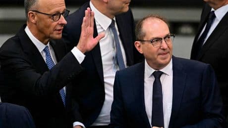 Regierungsbildung: Union und SPD sind vollzählig zur Kanzlerwahl