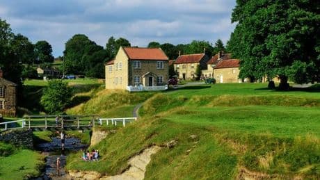 Stunning hidden gem UK village looks like it's straight out of a fairy tale