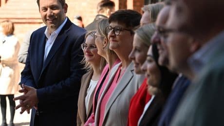 Kommentar zur SPD im Kabinett: Klingbeils Neuanfang mit alter Last