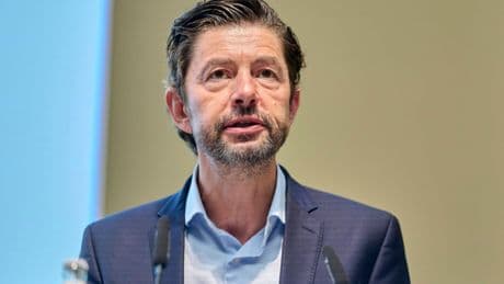 Grundsatzrede zur Wissenschaft Der Hohepriester Christian Drosten