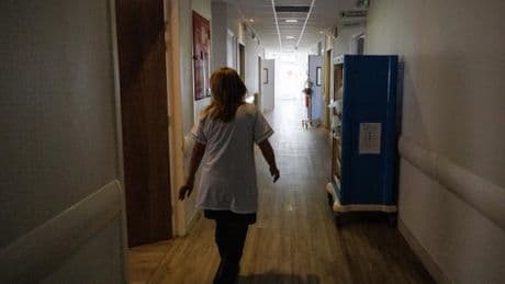Dans les départements sans unité de soins palliatifs, des médecins démunis : « On bricole, mais c’est une moins bonne prise en charge pour nos patients »