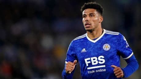 Leeds agree fee for Leicester defender James Justin