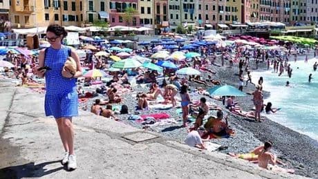 Decoro e nuove regole, Ascot contro il Comune di Camogli: “Ordinanza in ritardo e pochi vigili in campo”