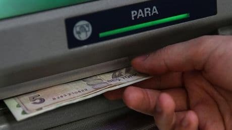 ATM'lerde yeni dönem: Para çekme limitleri değişti!