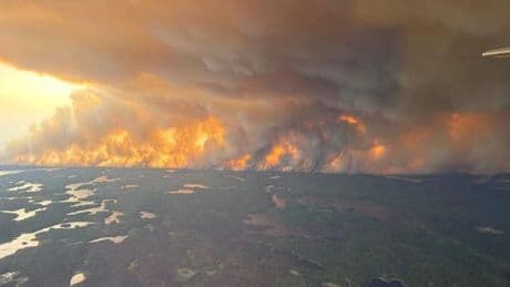 Feux de forêt au Canada : après le Manitoba, la province de Saskatchewan déclare à son tour l’état d’urgence