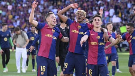 Barcelona bitime iki hafta kala La Liga'da şampiyonluğunu ilan etti