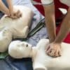 Wie sicher sind Sportlerinnen und Sportler?: Defibrillatoren in Stadien und Hallen sind in Berlin noch längst kein Standard