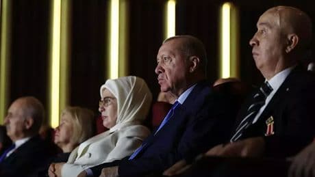 Cumhurbaşkanı Erdoğan 'En Uzun Gece' destanının ilk temsiline katıldı