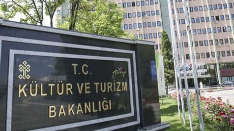 Yolsuzluğu ortaya çıkaran bürokrat yargılanacak