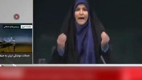 Son Dakika Haberi: İsrail, İran Devlet Televizyonu binasını vurdu.