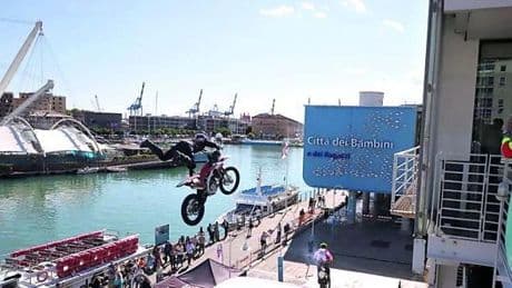 La Festa dello Sport parte con il pienone: “Oltre 2000 bambini al Porto Antico”