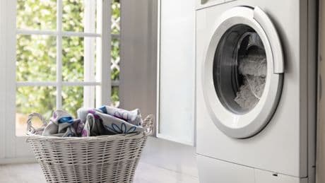 Geheime Waschmaschinen-Codes: Das steckt hinter WMB, WAY, WA und WML