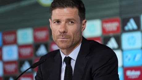 El dilema de Xabi: domar el Real Madrid con su carácter o ancelottizarse’ para domesticar los egos del vestuario