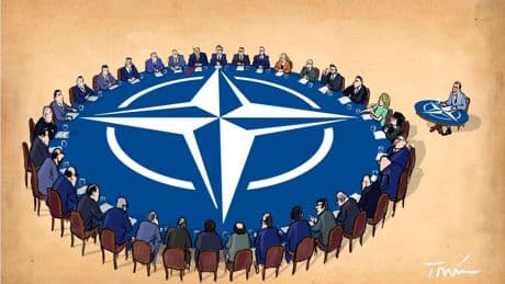 Polonia advirtió a Rutte de que no aceptaría "una excepción para España" porque supondría "una ruptura de la OTAN"