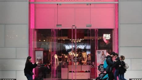 Here's why you can't shop online at Victoria's Secret right now