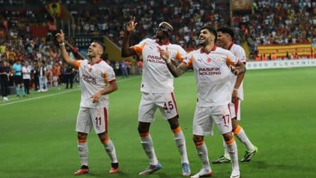 2 takım tarih yazdı Galatasaray'a piyango vurdu!