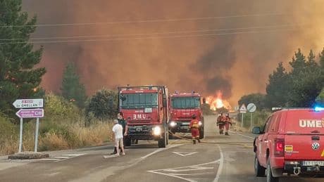 Heridos cuatro miembros de la UME en el incendio de Yeres