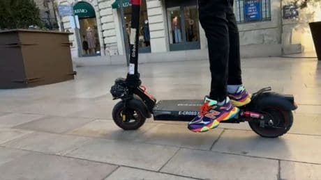 84% Français utilisent mal les batteries de leurs vélos ou de leurs smartphones et ça peut être dangereux