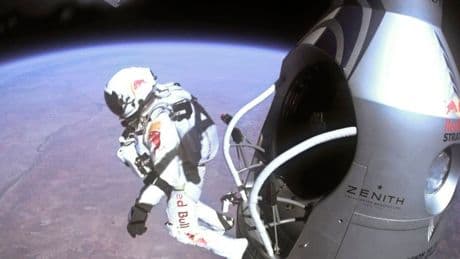 Das verdiente Felix Baumgartner (†56) mit seinem waghalsigen Sprung