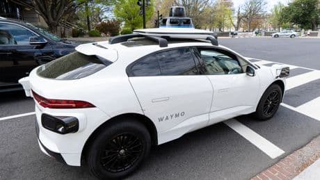 Autonomes Fahren für alle: Toyota und Waymo arbeiten an selbstfahrenden Autos