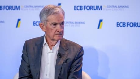 «J’aimerais qu’il démissionne» : Jerome Powell, le patron de la Fed devenu souffre-douleur de Donald Trump
