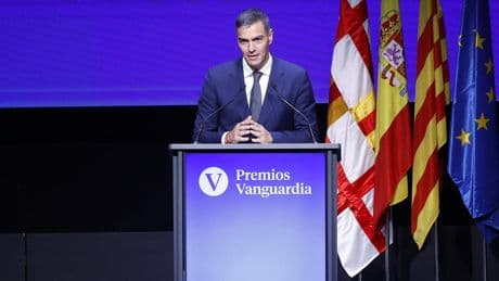 Así castiga Pedro Sánchez a las empresas díscolas (y premia a las sumisas)