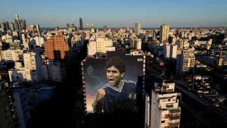 Argentine: le procès Maradona en péril après la récusation d'une juge