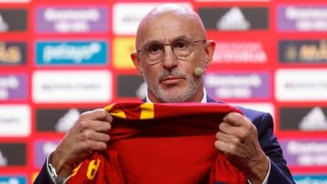 Bombazo en la Selección: Luis de la Fuente llama a Isco seis años después y se carga a Asencio