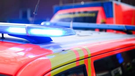 Verkehr: Zwei Tote bei Unfall im Kreis Leer - Fahrer schwer verletzt