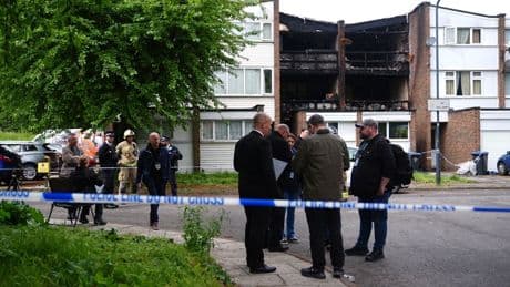Vrouw en kinderen omgekomen door woningbrand Londen, verdachte aangehouden