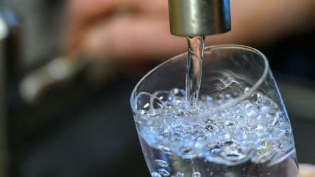 Debatte um Wasserrechte: Wie über die Ressource Grundwasser entschieden wird