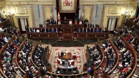 En el ecuador de una legislatura incierta