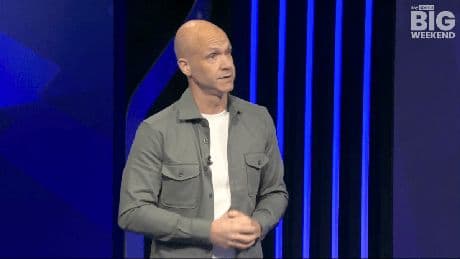 Manchester United: Anthony Taylor reveals why Brentford goal was allowed to stand amid Matthijs de Ligt injury