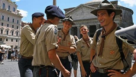Pour les jeunes catholiques, les pèlerinages durant l’été sont un « moment pour se concentrer sur sa foi »