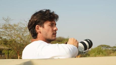 “En Kenia aprendí a ofrecer el primer sorbo de cerveza a la tierra, por los seres queridos que ya no están”: Ángel Gómez, persigue una lista de 510 sueños por cumplir antes de morir