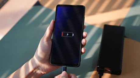 Angebote im Juli: Powerbank mit Schnellladefunktion 82 % günstiger: Top-Deals am Montag