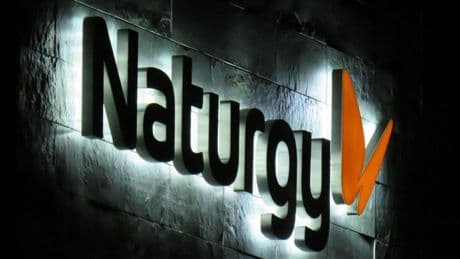 Bruselas confía en que Naturgy y Repsol rompan sus contratos de gas ruso en 2027: "Pueden invocar fuerza mayor"